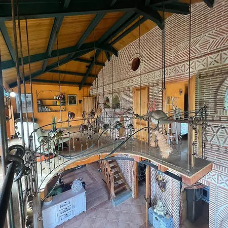 Casa Del Arco *