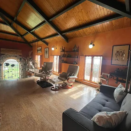 Casa Del Arco Vakantiehuis Tarilonte