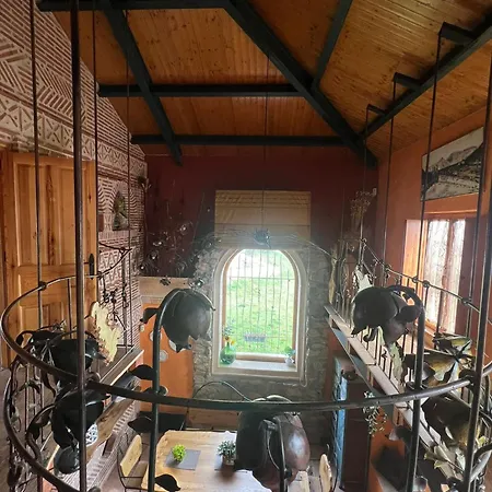 Casa Del Arco