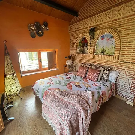 Casa Del Arco Vakantiehuis Tarilonte